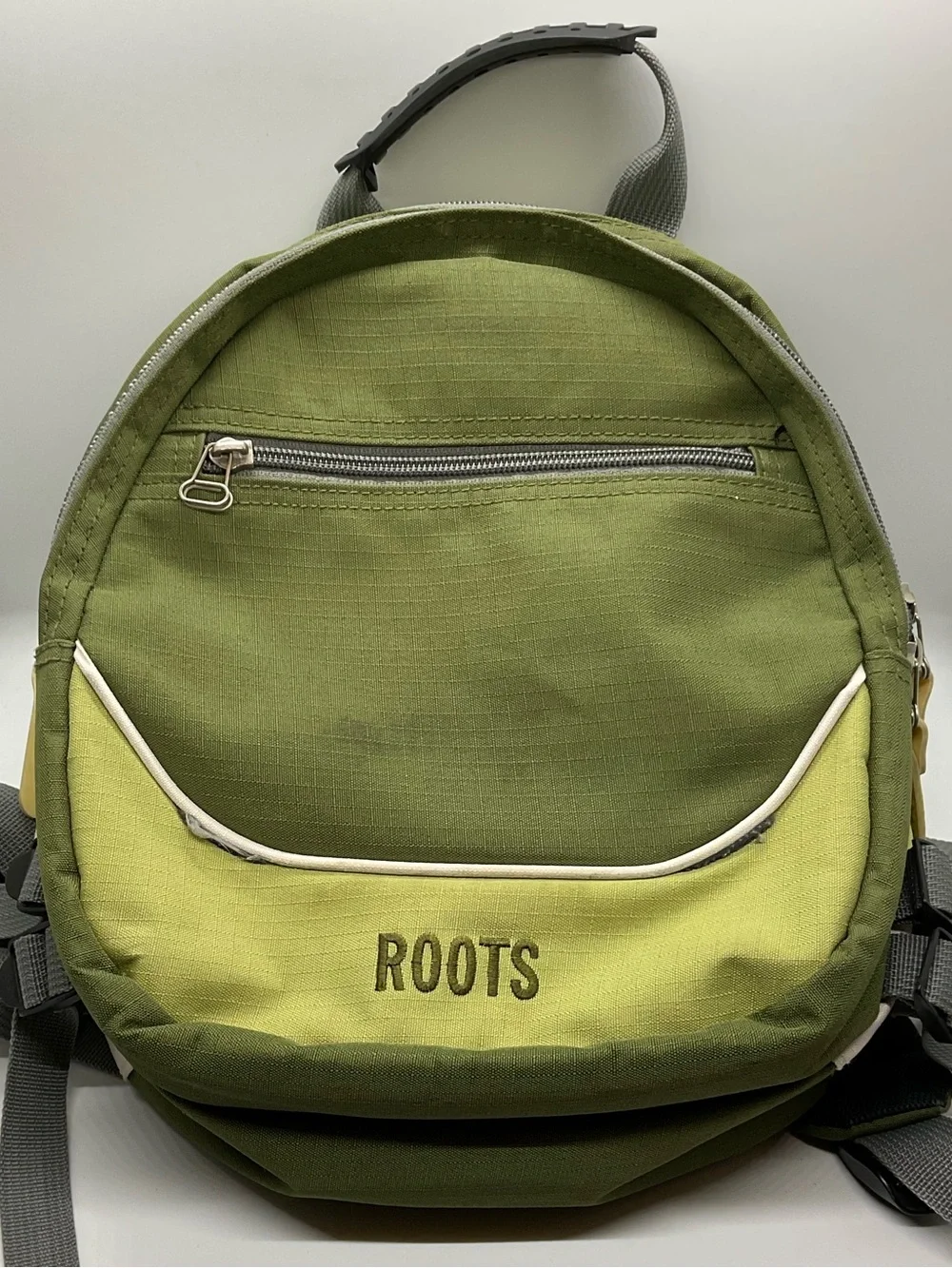 Roots canadian brand